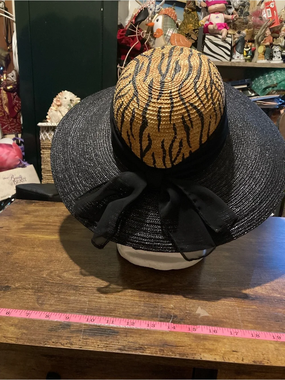 Liz Clayborne wide brim sun hat for women